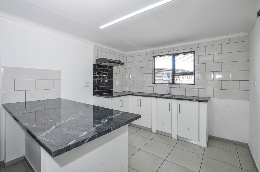 10 Bedroom Property for Sale in Hartebeesfontein Western Cape